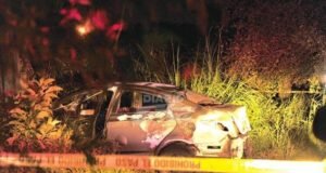 Lo atropellan, raptan y queman en cajuela