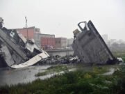 Derrumbe de puente en Italia ya deja 38 muertos